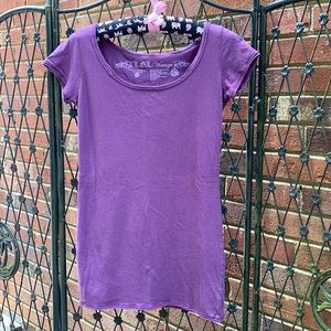 *Great condition* Super soft cotton Baby T (sm).